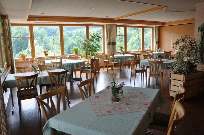 Landgasthof Hoelzle Waldstetten  Kültér fotó