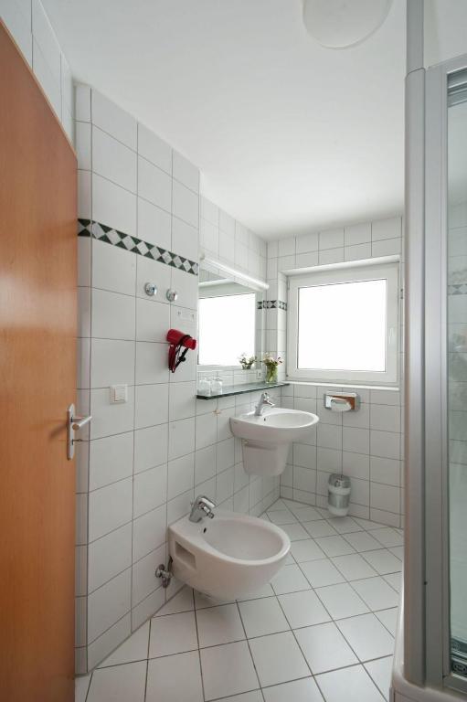 Landgasthof Hoelzle Waldstetten  Szoba fotó